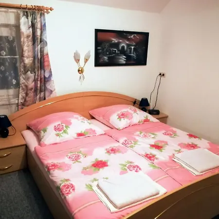 Apartment Gaestehaus Deisl *